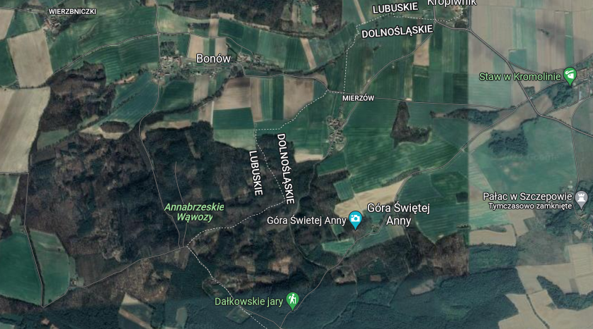 Zdjęcie satelitarne dwóch rezerwatów